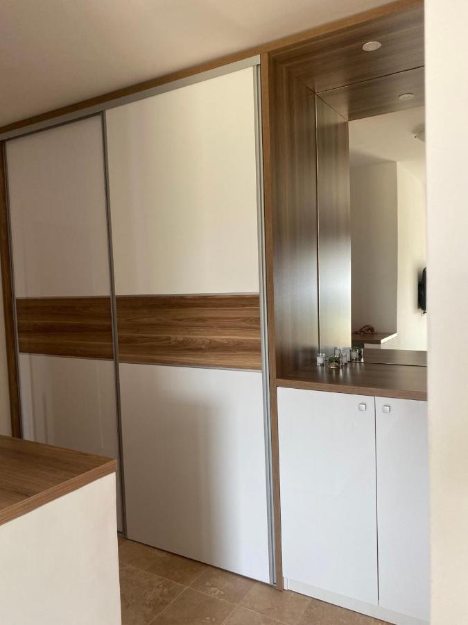 Bitcoin And Ethereum Deluxe Apartments بار المظهر الخارجي الصورة